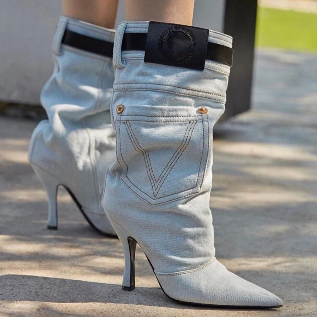 

Cowboy Boots Women's Stiletto Heels 2022 Pointed Toe Large Tube High-Heeled Boots Belt Buckle Large Size Medium Boots