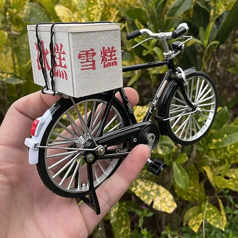 

Retro Nostalgic Bicycle Model Ornaments 80 s Popsicle Ice Cream Box Bicycle Gift to Friends