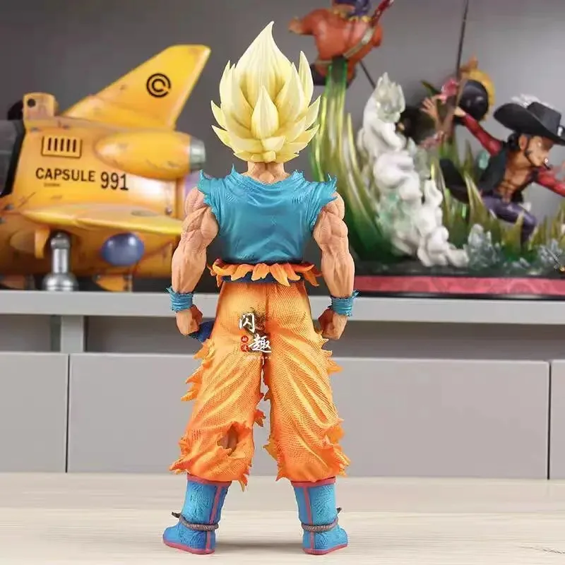 Duże potwory w serii Energy bu, winylowe pluszaki, zawieszki, pudełka, figurki z zakrytymi twarzami, breloczki, prezenty.