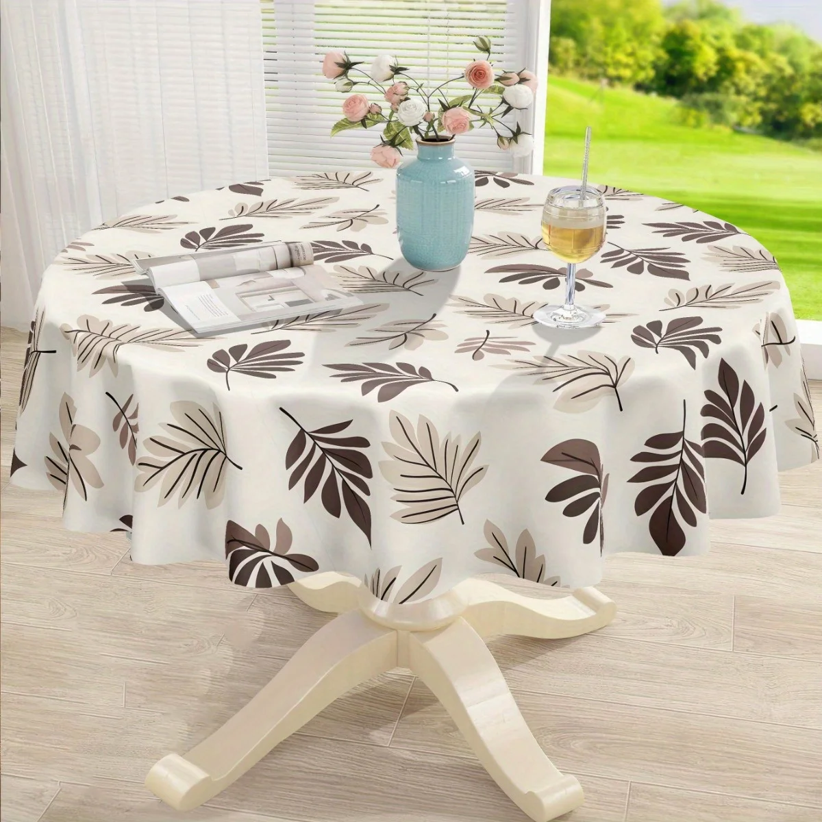 One vintage brown leaf-shaped round tablecloth - 100% polyester, durable and easy to clean, decorative tablecloth