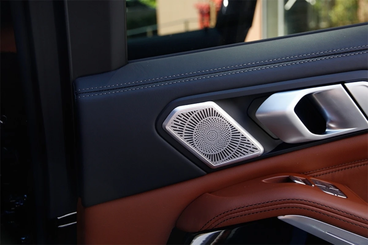 Rear Row Inner Door Handle Speaker Grille for BMW X7 G07 X5 G05 2019-2022 Aluminum Alloy Car Accessories
