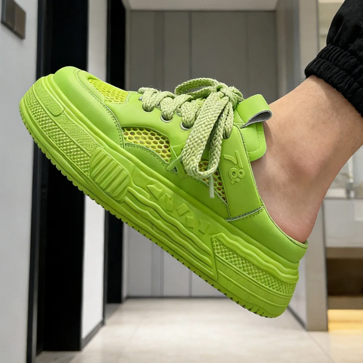 

Men's Mesh Breathable Half Slippers Thick Sole Heightening Casual Sneakers 2026 Summer New Fashion White Shoes for Men