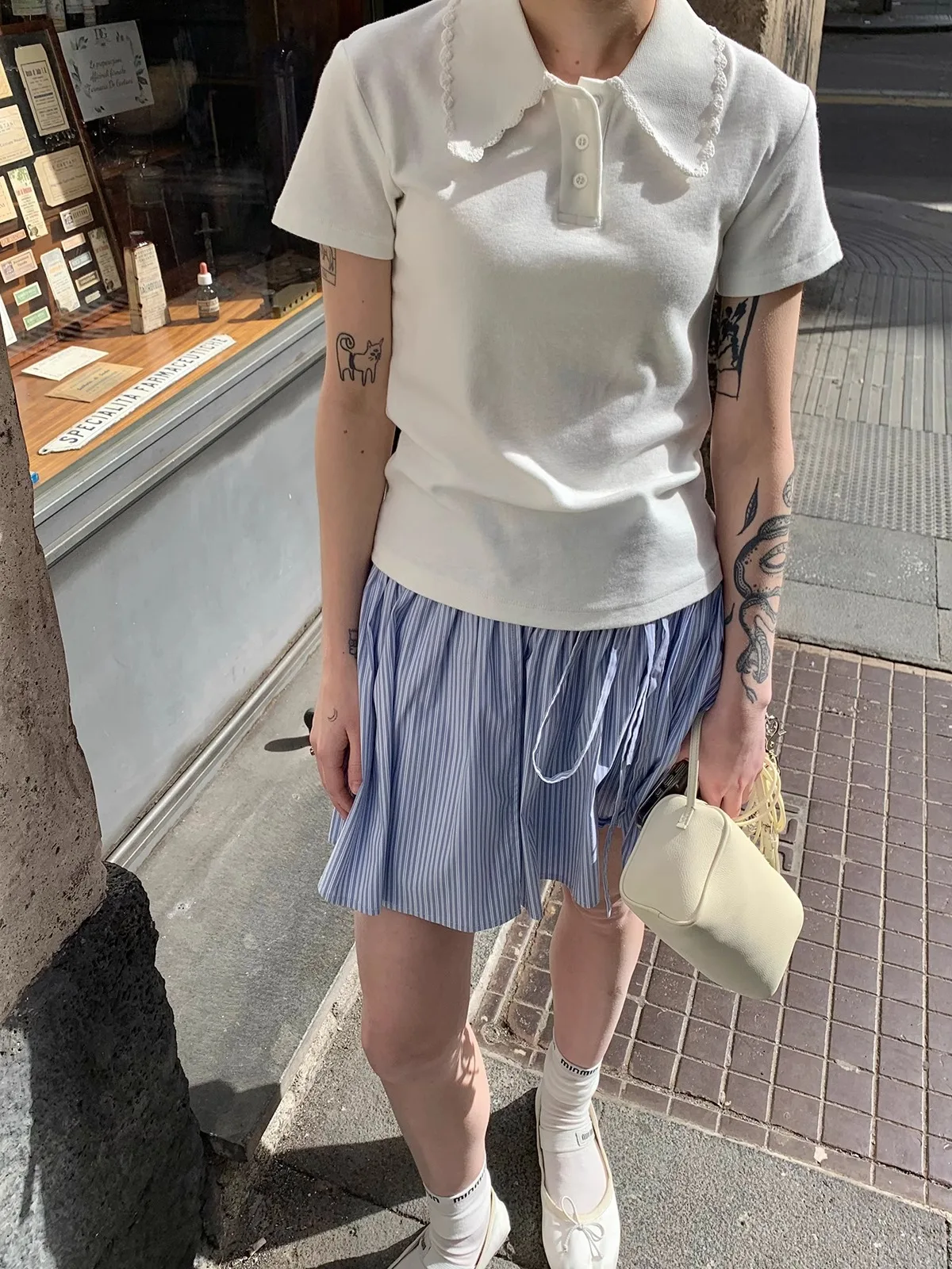 Fre Sle ort Fit Ne T-shirt noyau Cosmos nuage amour Alice fille doux dentelle garniture coton Polyester printemps femmes haut