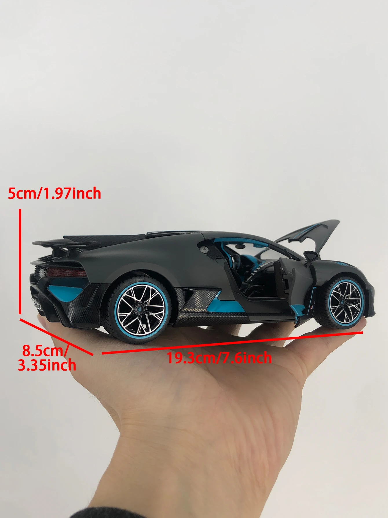 Rastar 1:24 simulation zinc alloy Bugatti DIVO model car, static ornament, metal collectible gift car
