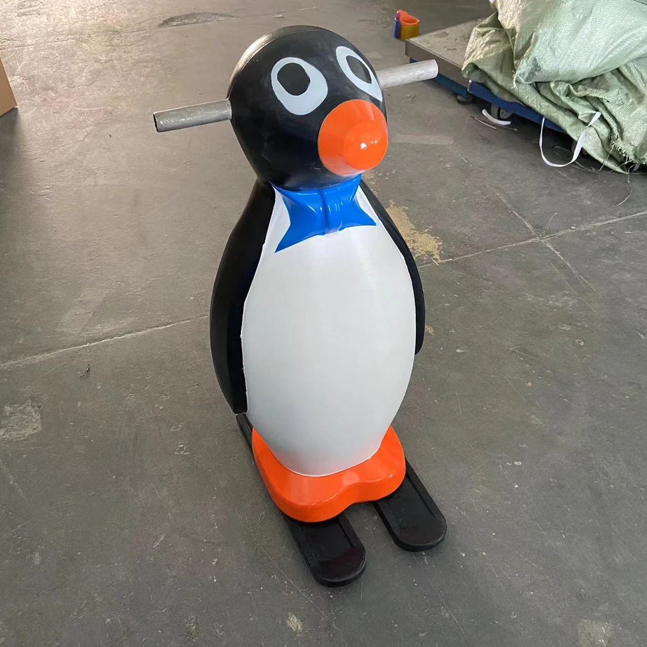 Wholesale High Quality Cute Outdoor Penguin Ice Skate Aid Helper Skating Assistant for Sale