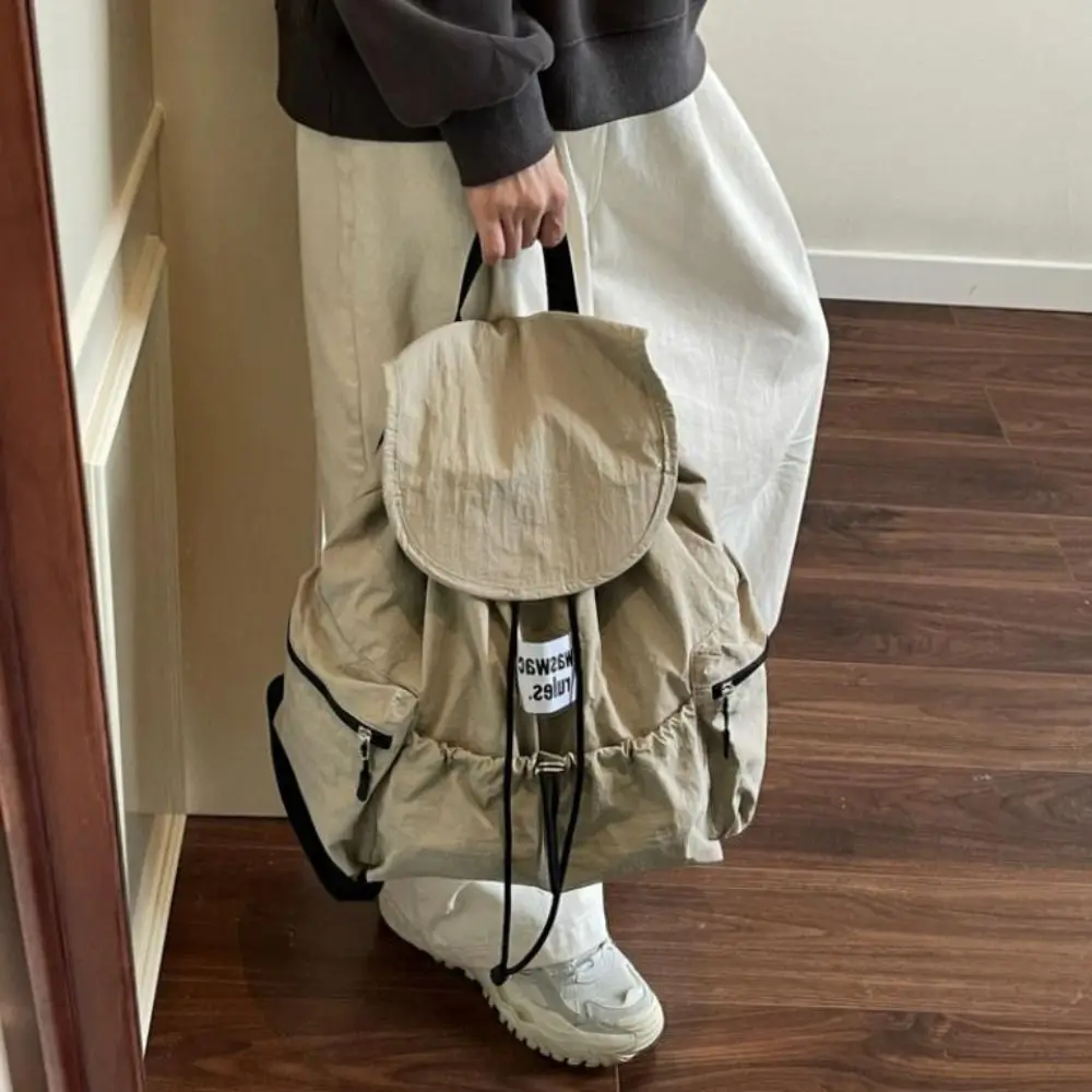 Eenvoudige effen kleur rugzakken met trekkoord Lichtgewicht schoudertassen met grote capaciteit Ruches Nylon Casual studentenschooltas Outdoor