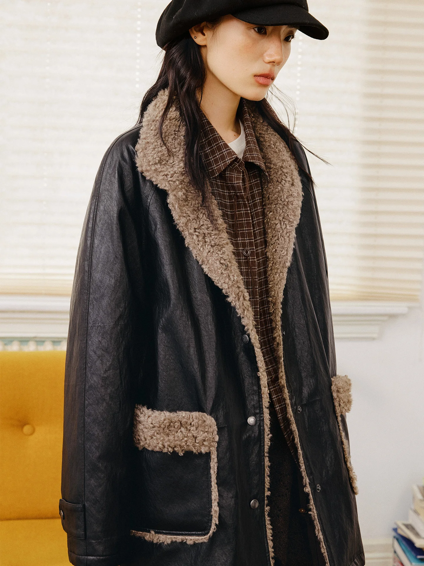 Octopusme レトロ ロングジャケット コットン レディース コート ファー付き パッチワーク レザー コットンブレンド 通勤 スタイル