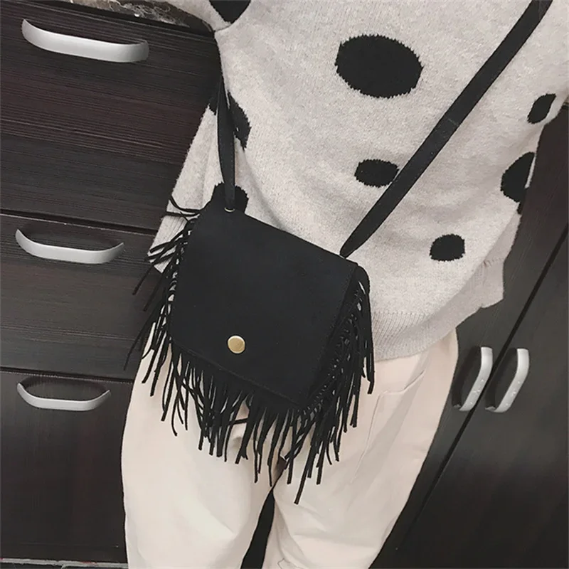 

Kids Girls PU Leather Shoulder Bag – Cute Mini Crossbody Purse with Tassel, Messenger Bag for Baby & Children – Wallet Style