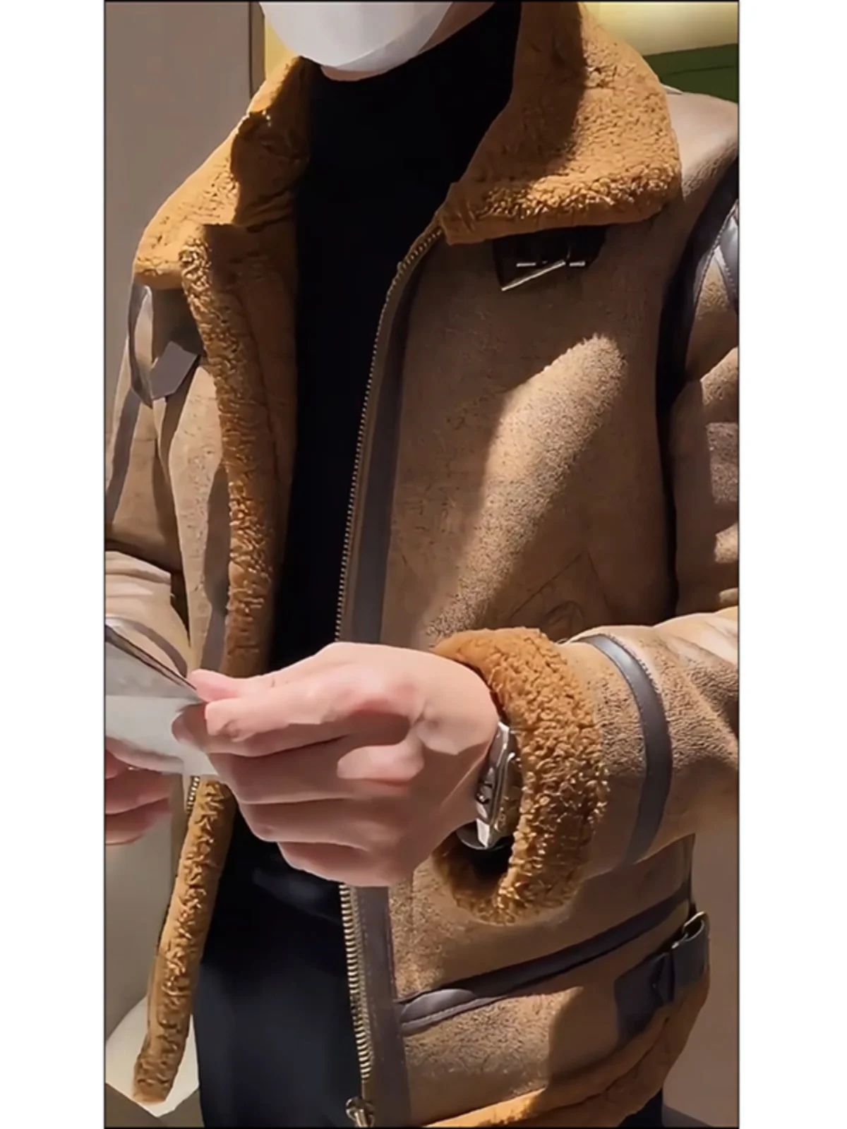 

Мужская зимняя утепленная куртка из овечьего вельвета с хлопковой подкладкой, короткая мотоциклетная кожаная куртка с меховой отделкой, модный бренд