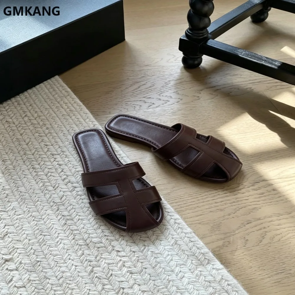 2026 Closed Toe Cutout Flat Slippers Hollow Straps Slip On Roman Style Leather Slide Sandals Casual Daily Beach
