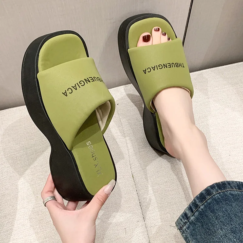 Female Shoes Slippers Casual Platform Slides Med Summer Clogs Woman 2024 Luxury Flat Silver Beach Fashion Rome PU Fabric