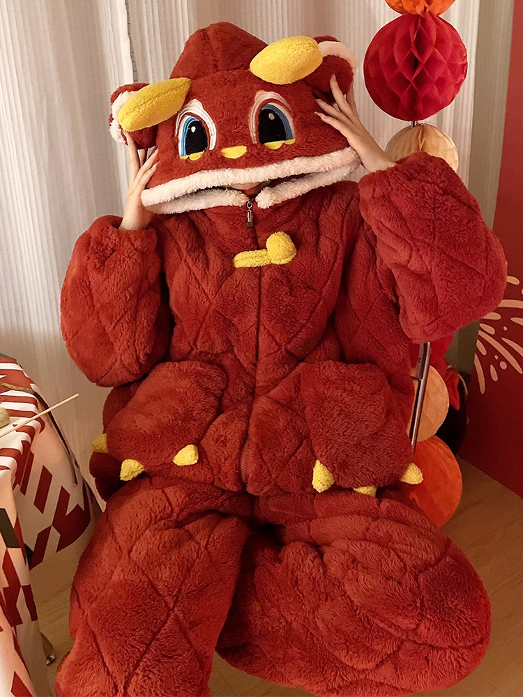 DAIMELU red Dragon pajamas women's autumn sleepwear winter coral fleece piled thickened three-layer cotton-padded hooded Lounge