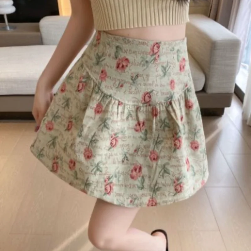 

Women's New Spliced high-waist Printed Fashionable Loose and Versatile Casual Pleated Skirts