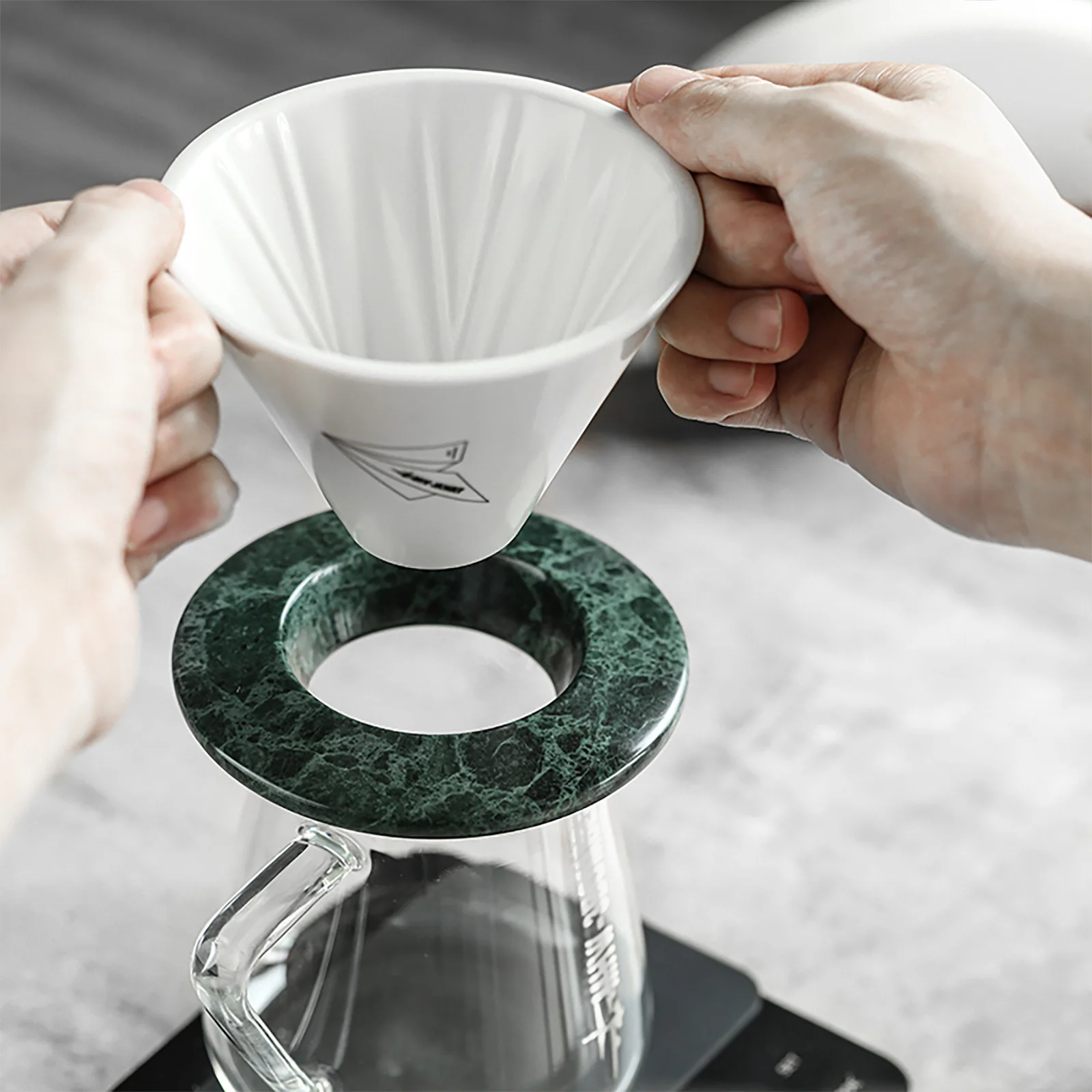 

MHW-3BOMBER Natural Marble Dripper Coffee Holder Professional Pour Over Coffee Stand Filter Cup Tool Espresso Filters Accessorie