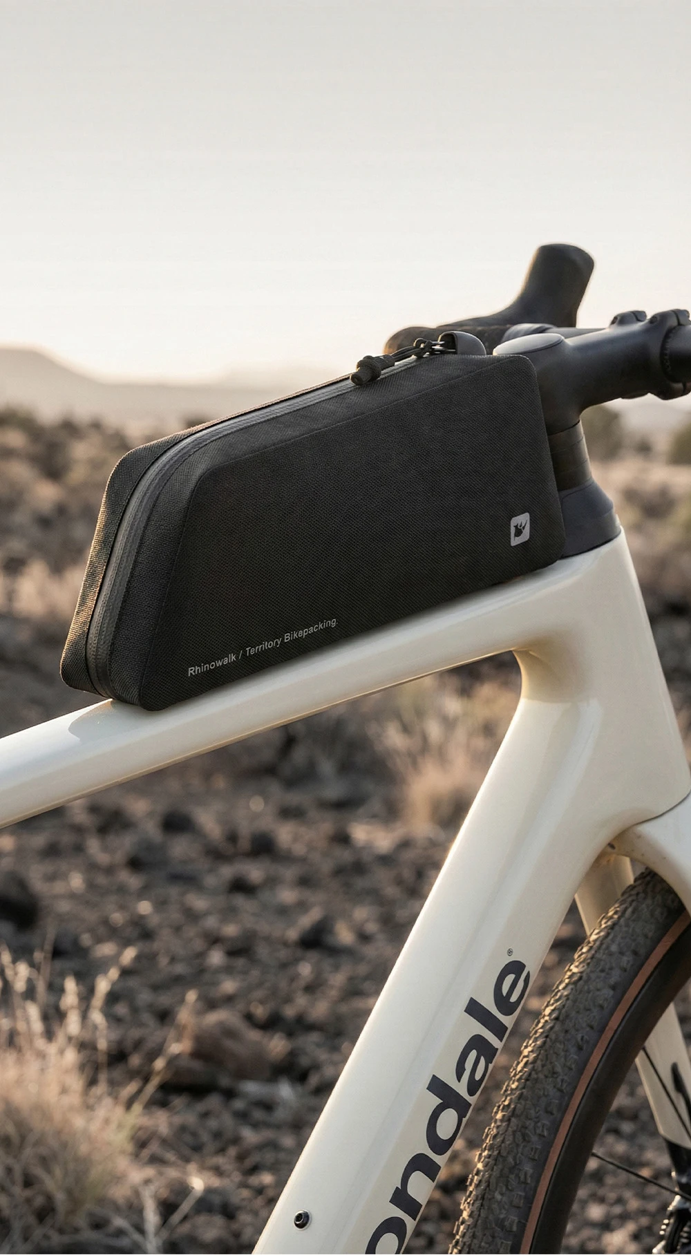 Rhinowalk Fahrradrahmentasche Wasserdicht 1L Oberrohr-Packtasche Satteltasche Schraub- oder Gurthalterung Passend für MTB Rennrad Bikepacking – Detail 12