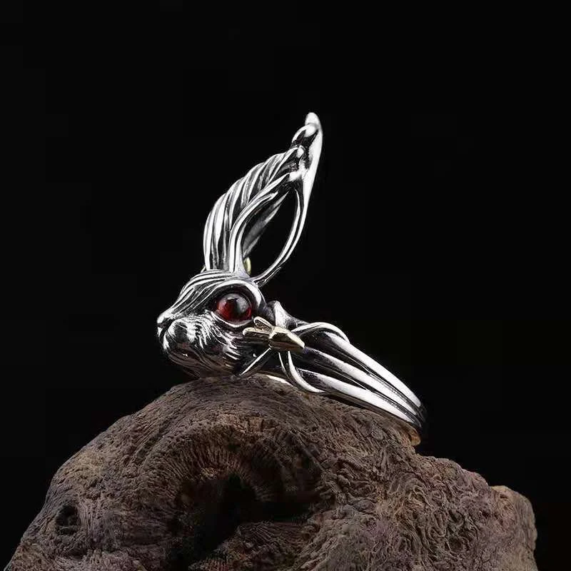 Fashionable and pretty red green blue eye irregular open rabbit ring perfect for dates Valentine's Day romantic ring jewelry gif