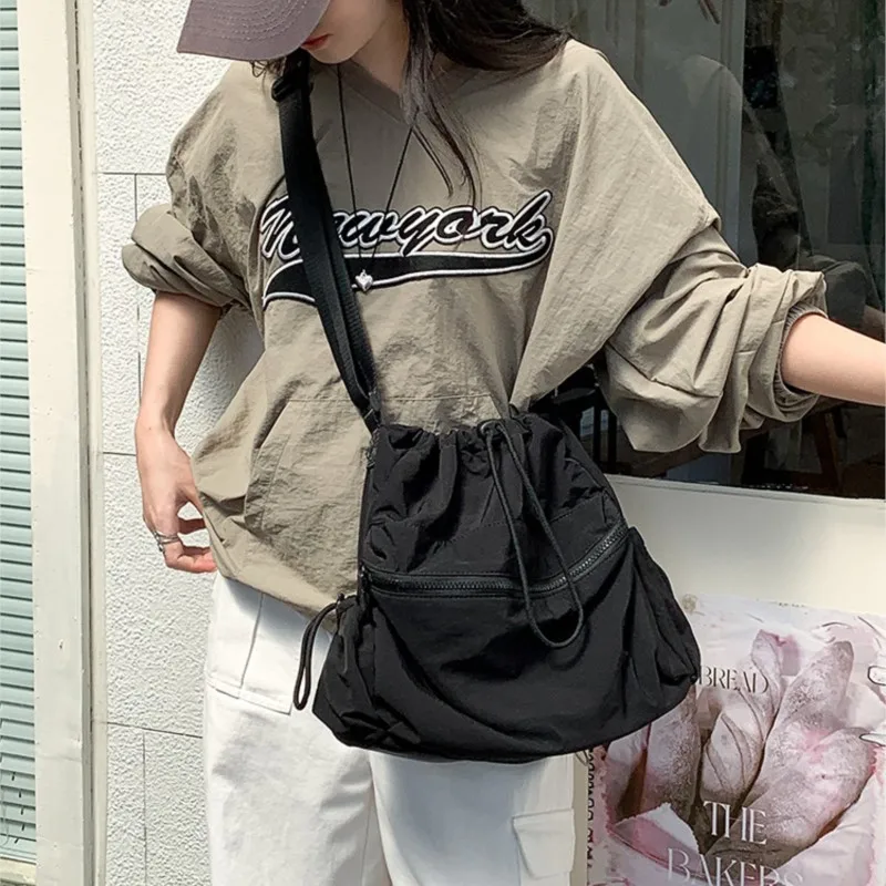 Nylon Casual Shoulder Bags For Women 2024 New Korean Drawstring Pleated Student Bag Fashion Travel Large Capacity Crossbody Bag