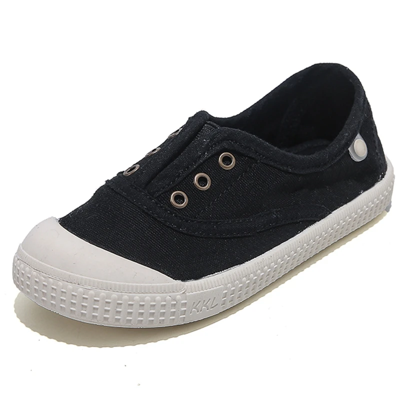 8001 black  Opoee soft soled children's canvas shoes boys and girls' cloth shoes baby Uwabaki versatile breathable cute