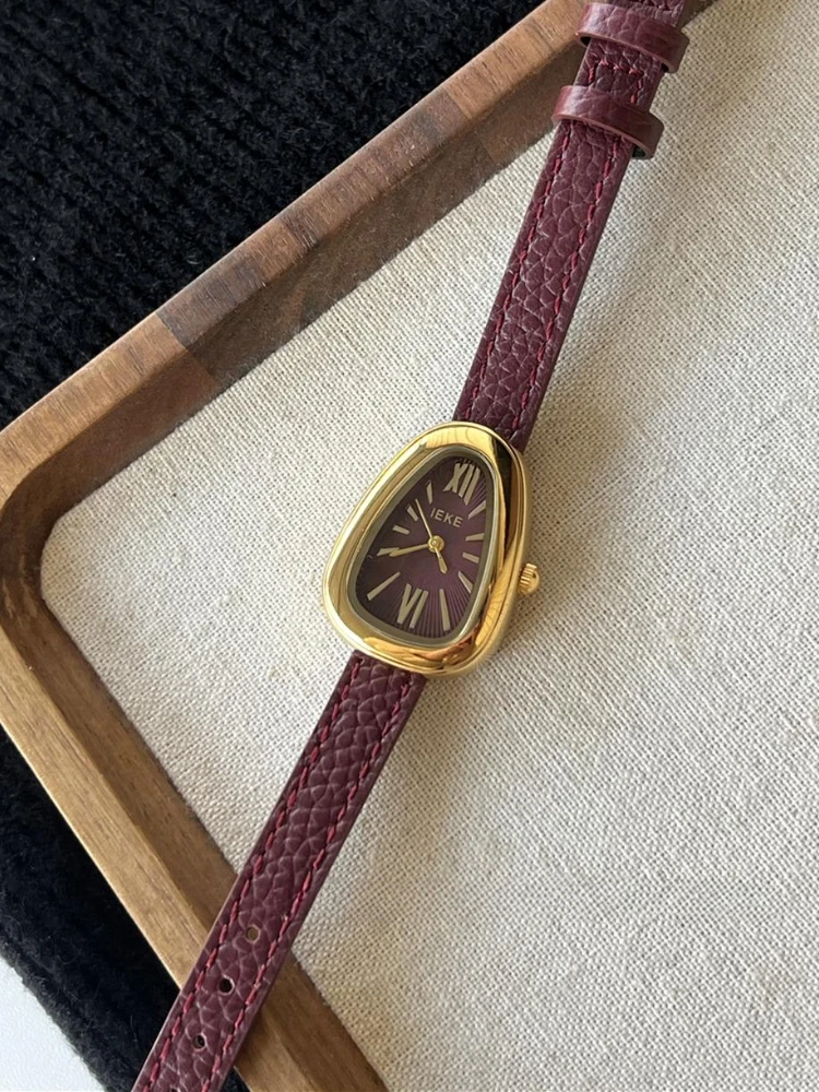 Ladies Vintage Red Elegant Small Watch Simple Red Leather Fashion Ladies Quartz Watch Relojes Para Mujer