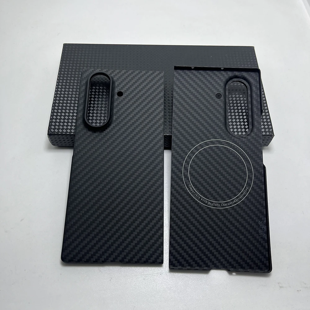 Etui z prawdziwego włókna węglowego z obsługą MagSafe do Samsung Galaxy Z Fold 7, ultracienkie, z ochroną obiektywu, wykonane z włókna aramidowego. — zdjęcie produktu 4