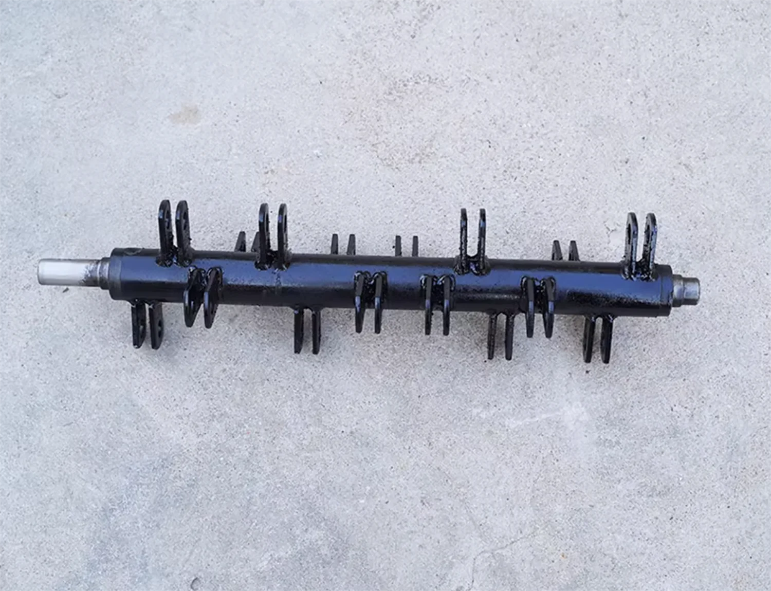 

Remote control lawn mower special accessories, blade shaft