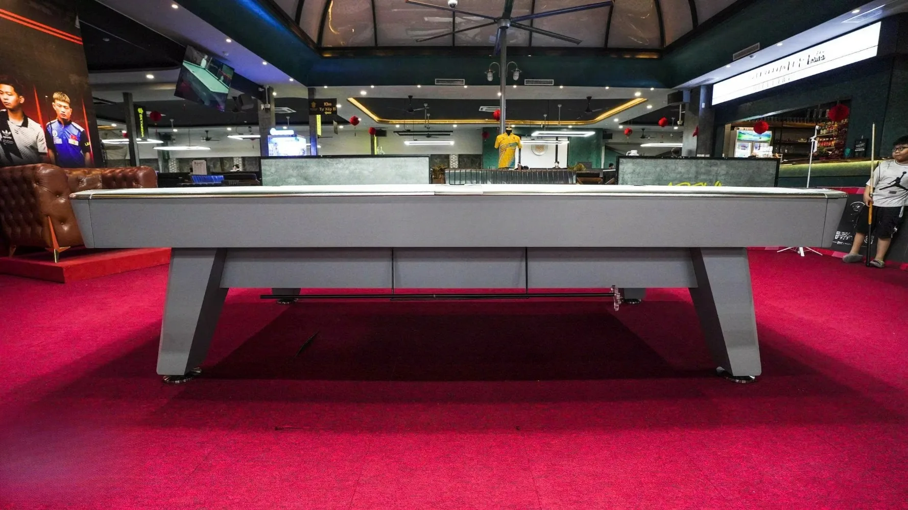 Luxury Billiards Table with Solid Wood Base, Premium Cloth, and Polished Slate for Smooth Gameplay