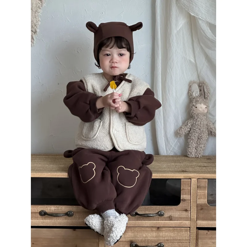 

9.29New Arrival Children Clothing2025Autumn and Winter Baby Vest Children's Clothing Boys Thickened Sweatshirt Set