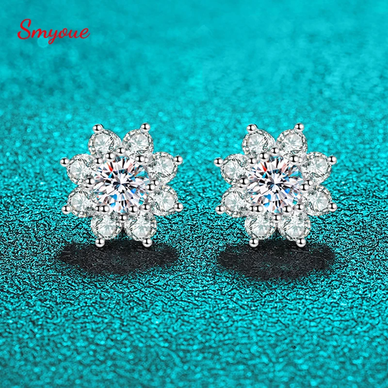 

Smyoue 0.3-0.5CT White Gold Certified Moissanite Earring Studs for Women Sparkling Simulated Diamond Jewelry 925 Sterling Silver