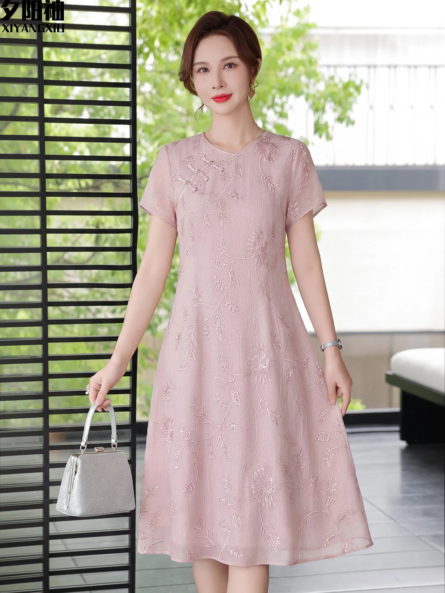 robe-mi-longue-en-mousseline-a-imprime-floral-a-manches-courtes-pour-jeunes-mamans-style-decontracte-pour-femmes-d'age-moyen-et-agees