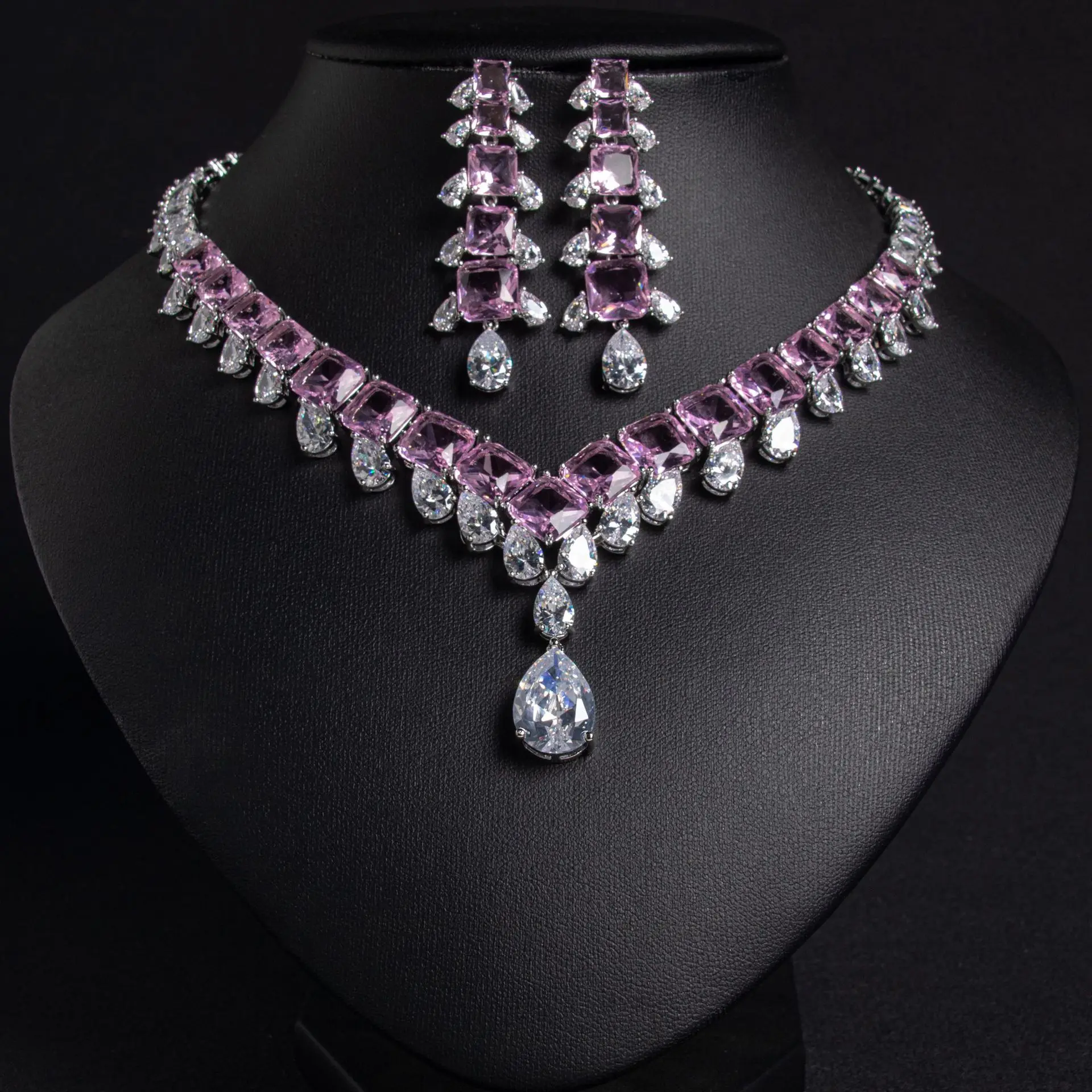 Fashionable Simple Zircon Exaggerate Necklace Set Europe and America Light Luxury Exquisite Bridal Dress Jewelry Accessories
