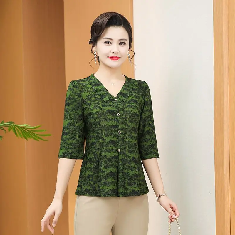 New Tops Fashionable Women 7-quarter Sleeves Loose and Fashionable Base to Make You Look Slim and Elegant T-shirt