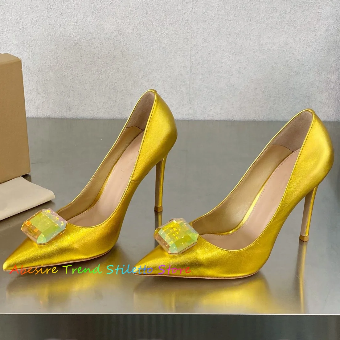 Big Rhinestone High Heel Pumps Women Pointed Toe Shallow One Step Versatile Stiletto Single Shoes Fashion Suede Wedding Shoes