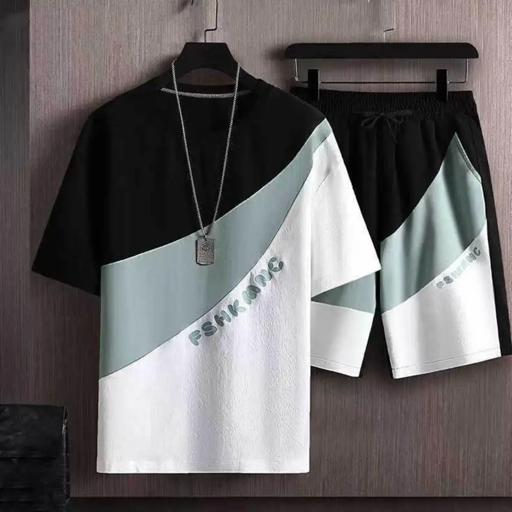 

Men Casual Sportswear Men's Summer Sportswear Set O-neck T-shirt Wide Leg Shorts with Pockets Patchwork Color Outdoor for Active