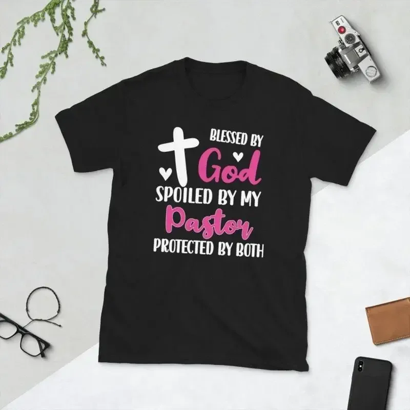 T-shirt Unsiex pour femme de pasteur fière et reconnaissante