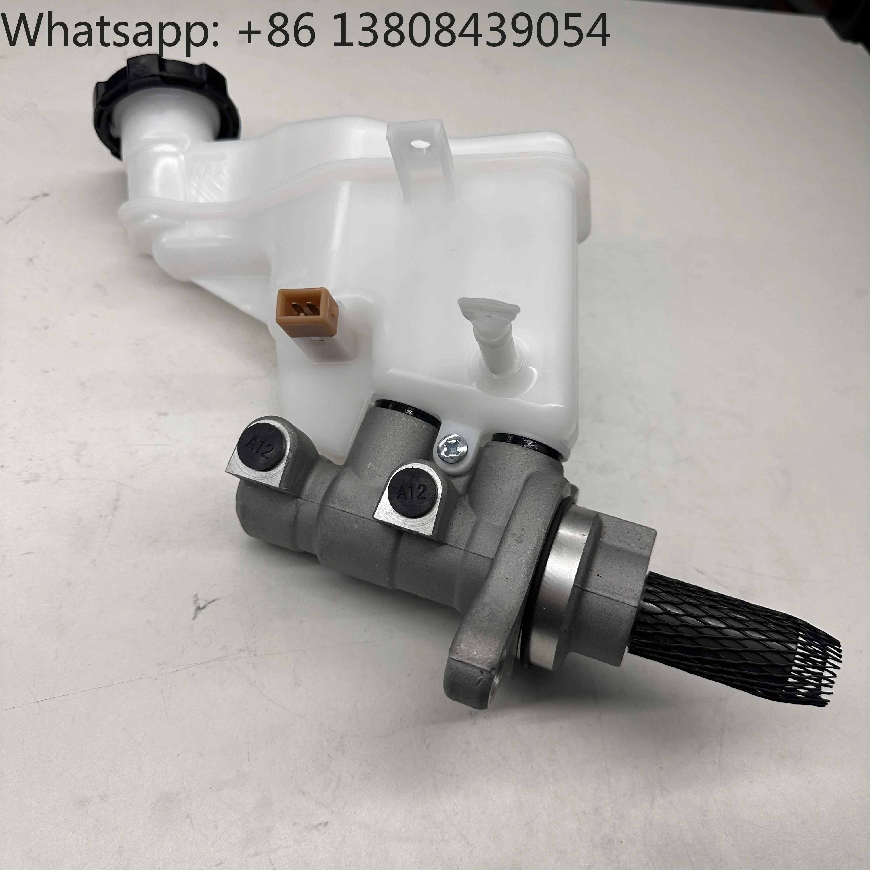 

For KIA SOUL II 2014-2018 Brake Master Cylinder 58510B2800 58510-B2800 M630938