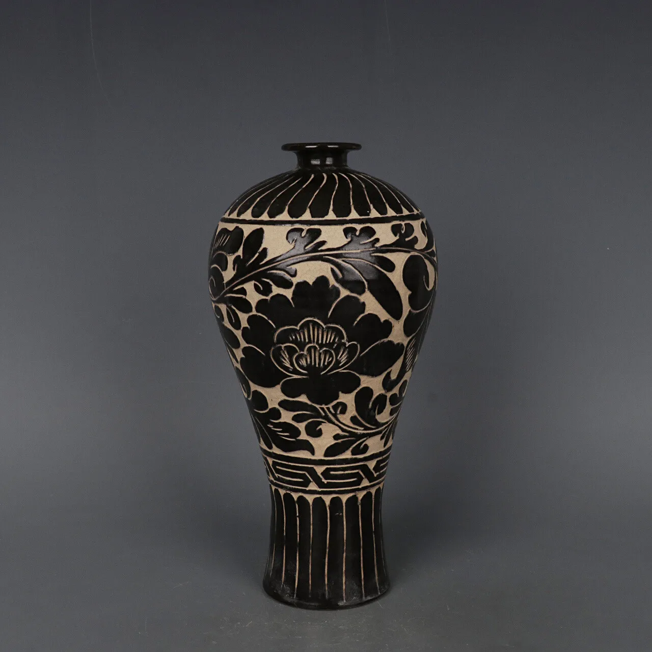 

11.6"Good China Porcelain Cizhou Kiln Black Glaze Plum Blossom Lotus Flower Vase