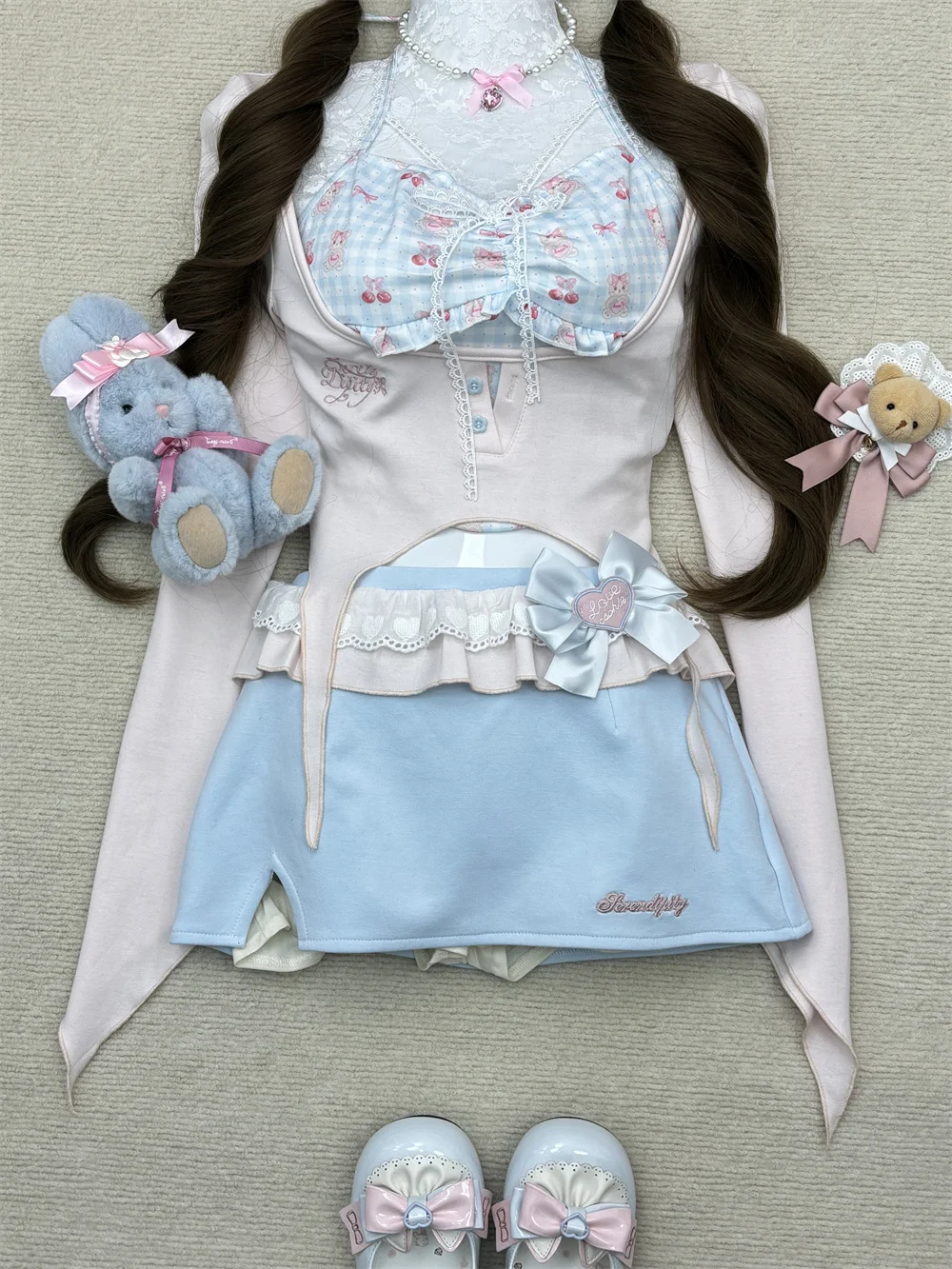 

Women 2000s Shoujo Birthday Idols Lolita Gyaru Outfits 3 Piece Set Cute Core Cami + Long Sleeve Crop Top + Mini Skirt Culottes