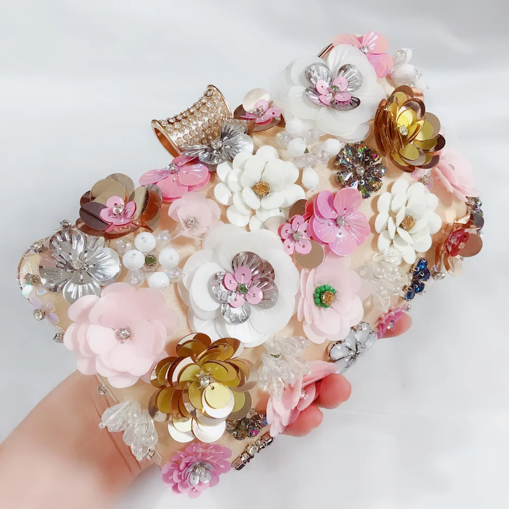2026 Women's Satin Embroidered Handbag with Bead Sequin Flower Diamond Detailing Trendy Snap Closure Diamond Chain Banquet Bag