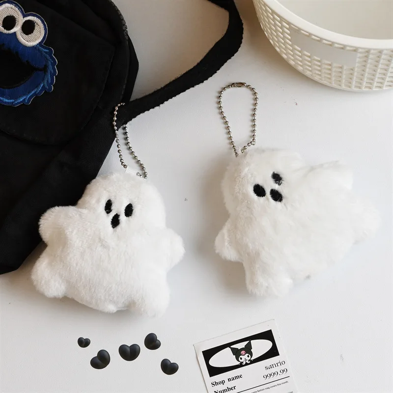 อะนิเมะสีขาว Plush Ghost พวงกุญแจกระเป๋าจี้ตุ๊กตาน่ารักตุ๊กตากระเป๋าแขวนอุปกรณ์เสริมตุ๊กตาพวงกุญแจเด็กของขวัญ