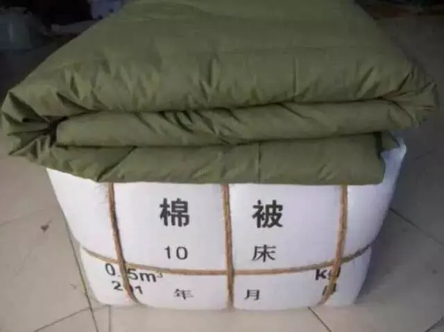 

Утолщенное одеяло оливкового цвета из хлопка для студенческих общежитий, стандартное, с терморегуляцией, ручной стежкой и хлопковым наполнителем