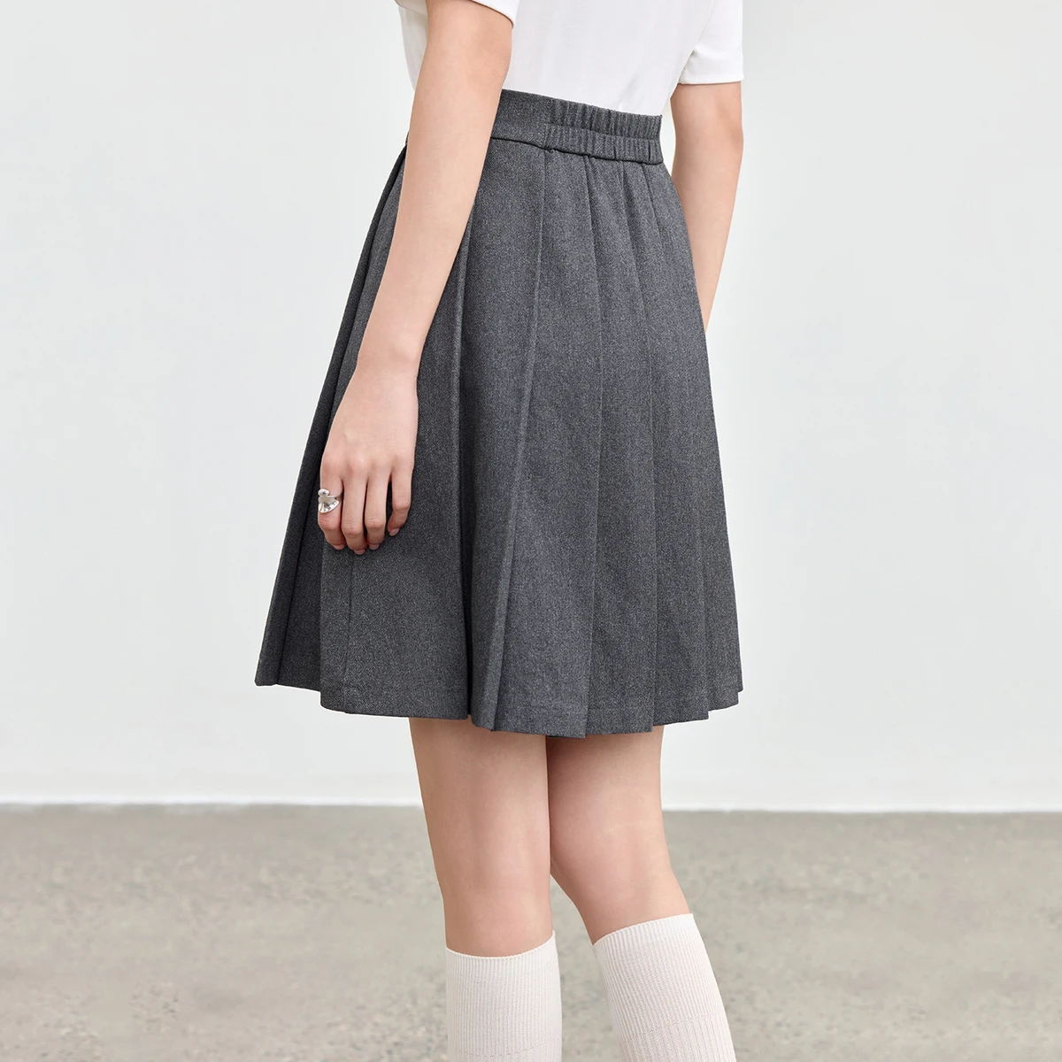 SENTBUILA Women's Pleated Mini Skirt 2026 Autumn Gray A-line Short Elastic Waist Skirts Female Clothing Work Wear 161QB6495X