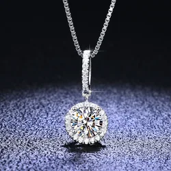 18K gold 1 carat moissanite D color VVS1 diamond necklace women's fashion classic round bag snowflake pendant clavicle chain