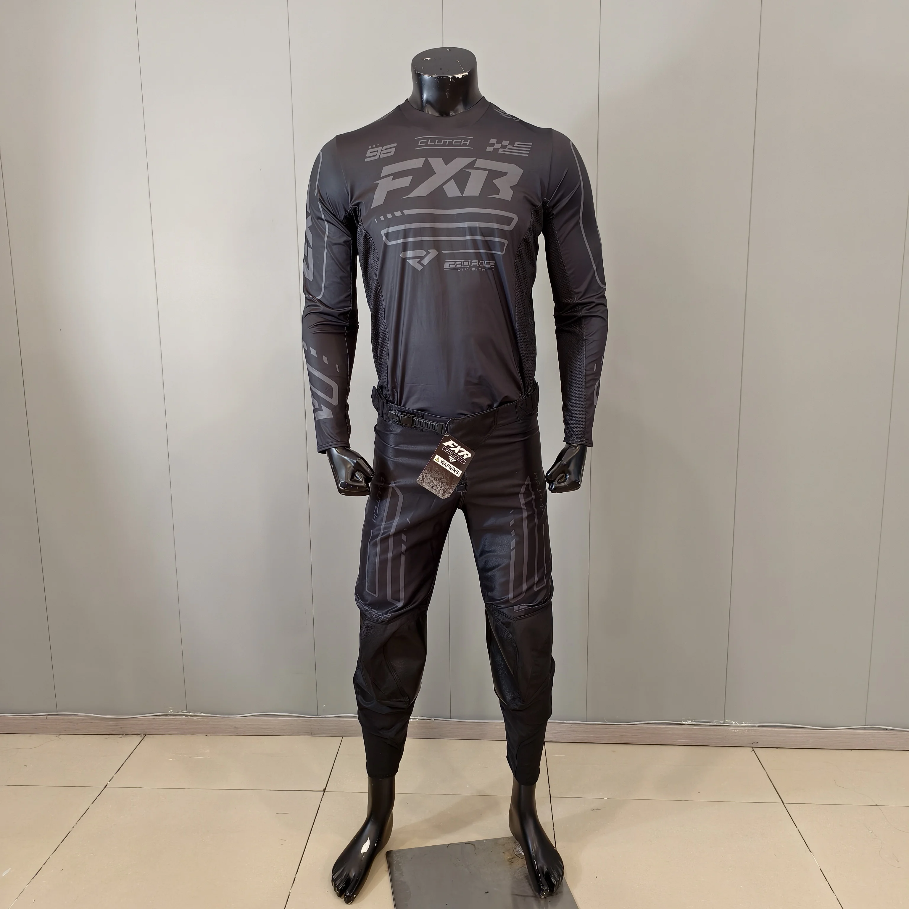 Thumbnail 3 - #78 Latest Motorcycle Suits Offers