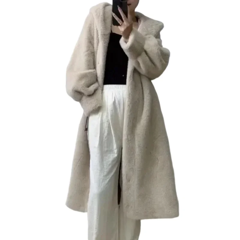 2026 jaqueta de vison de comprimento misto inverno com estilo chinês engrossado pele com capuz outono e inverno temperamento roupas femininas