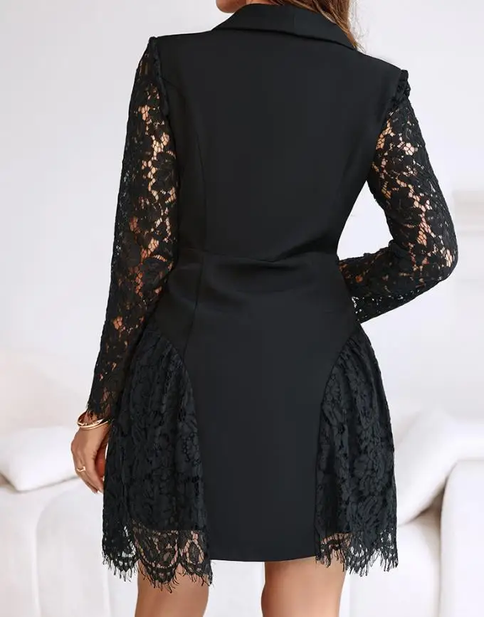 

Autumn 2025 New Fashionable Personalized Lace Splicing Perspective Dress Solid Color Collar Collar Waist Button Commuter Dress