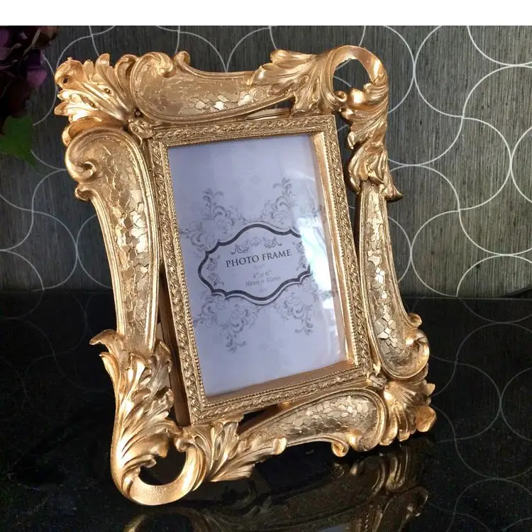 6 Inch Resin Photo Frame Classical Floral Texture Family Portrait Nightstand Desktop Golden Picture Frames Vintage Home Decor