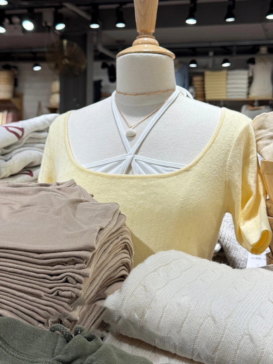 

Желтые вязаные футболки с короткими рукавами и люверсами, женские футболки с квадратным воротником, мягкие хлопковые тонкие милые повседневные базовые футболки Y2k, летние новые топы