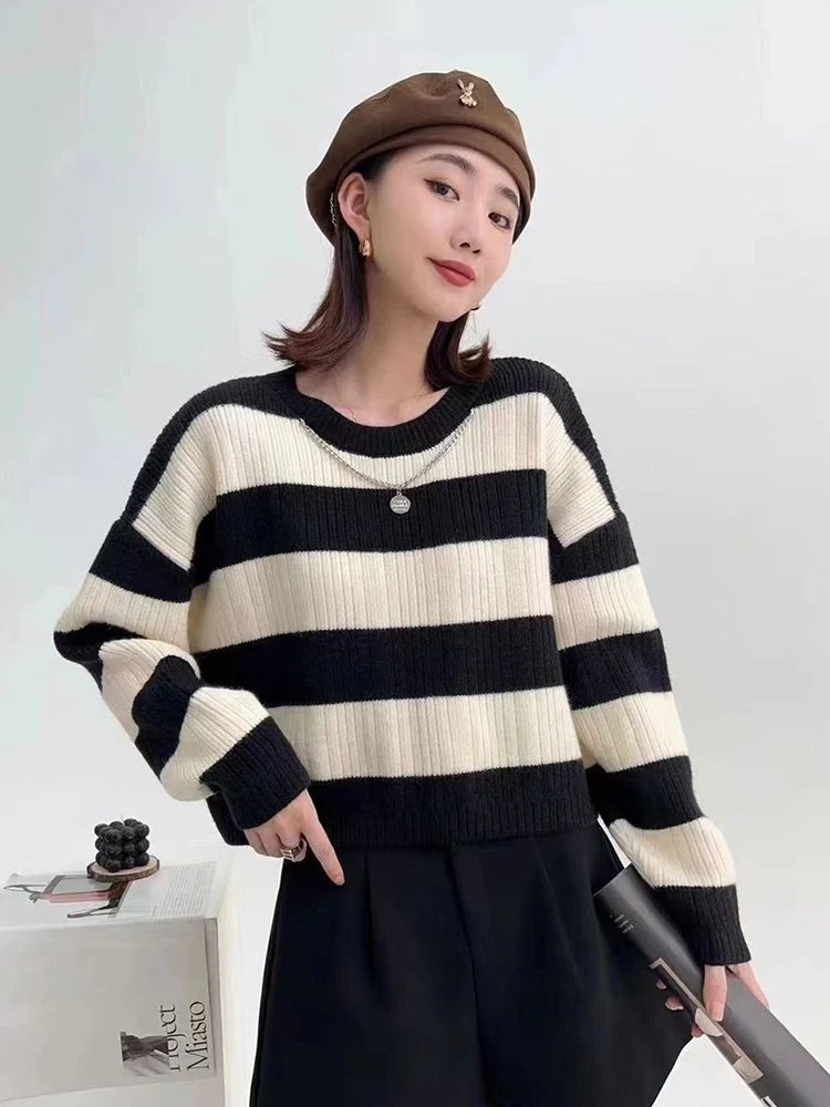 Korean Loose Striped Knitted Sweaters Women Casual Fall Long Sleeve Vintage Pullovers O Neck Simple All Match Lady Retro Jumpers