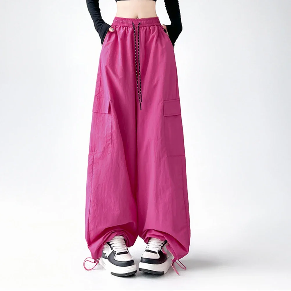 ชุดเอี๊ยมเอวสูงแบบมีเชือกหลวมเหมาะสําหรับการสวมใส่พักผ่อน สีดํา มีจําหน่ายในขนาด S-XXL สภาพใหม่เอี่ยม