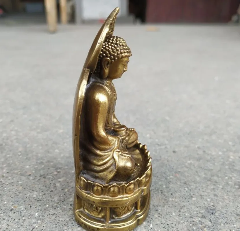Buddha Statue Brass Seated Buddha Statue Small Shakyamuni Statue Collection Travel Worship Antique Home Table Decor Accessories